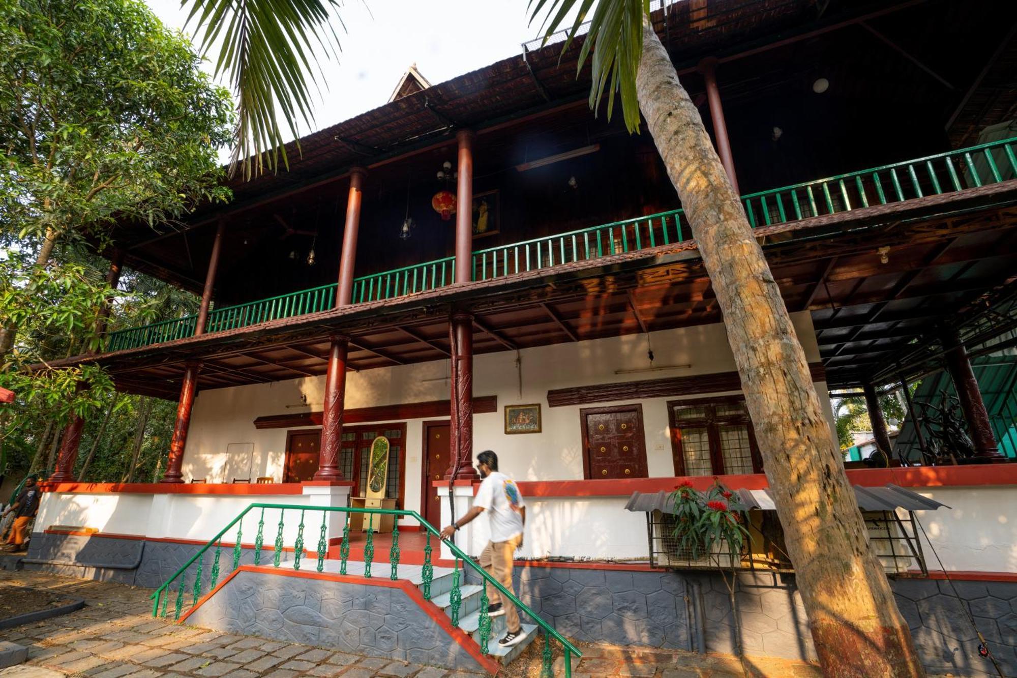 Hotel Garggi Backwater Retreat Kottayam Exterior foto